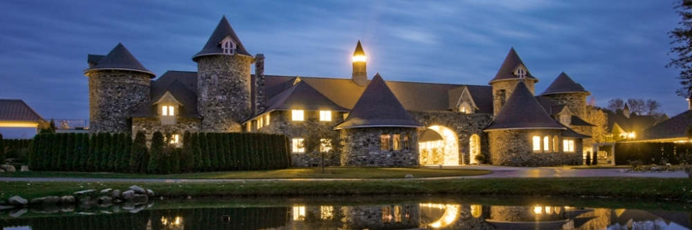 Castle Farms at night