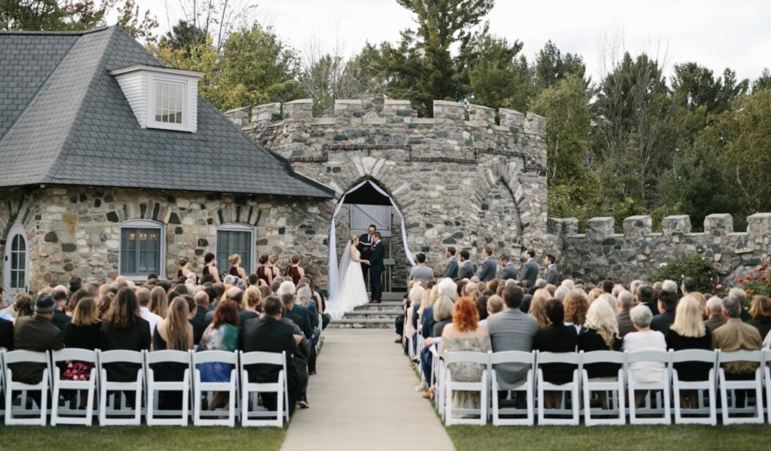 Wedding venues in Michigan wedding venue Castle Farms