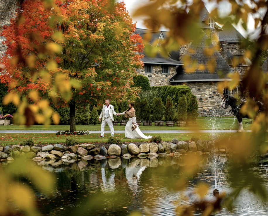 Is Fall a Good Season for a Castle Farms Wedding in Michigan