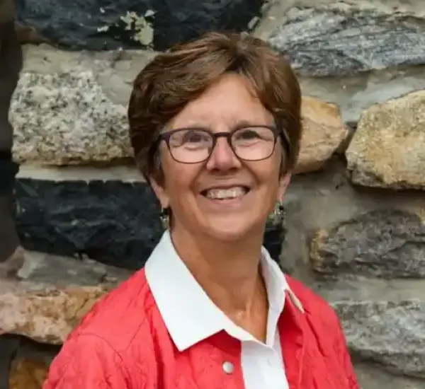 Peggy Kusina – Castle Ambassador