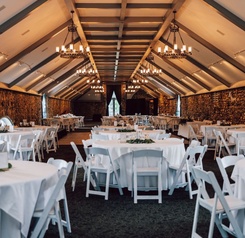King’s Great Hall & Queen’s Courtyard at Castle Farms