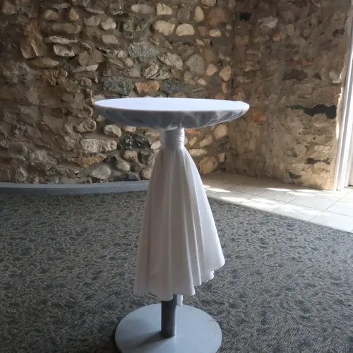 A cocktail table at Castle Farms.