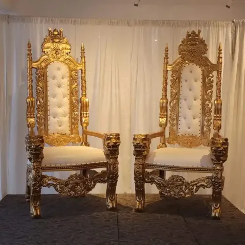 White and gold throne chairs